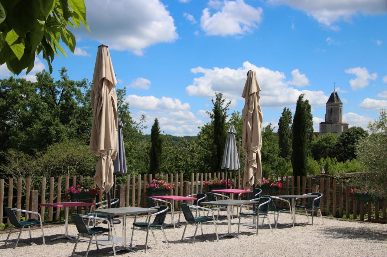Auberge Des 7 Tours Martel Exteriör bild